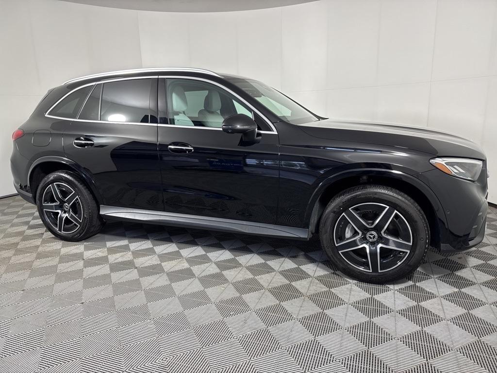 used 2023 Mercedes-Benz GLC 300 car, priced at $37,987