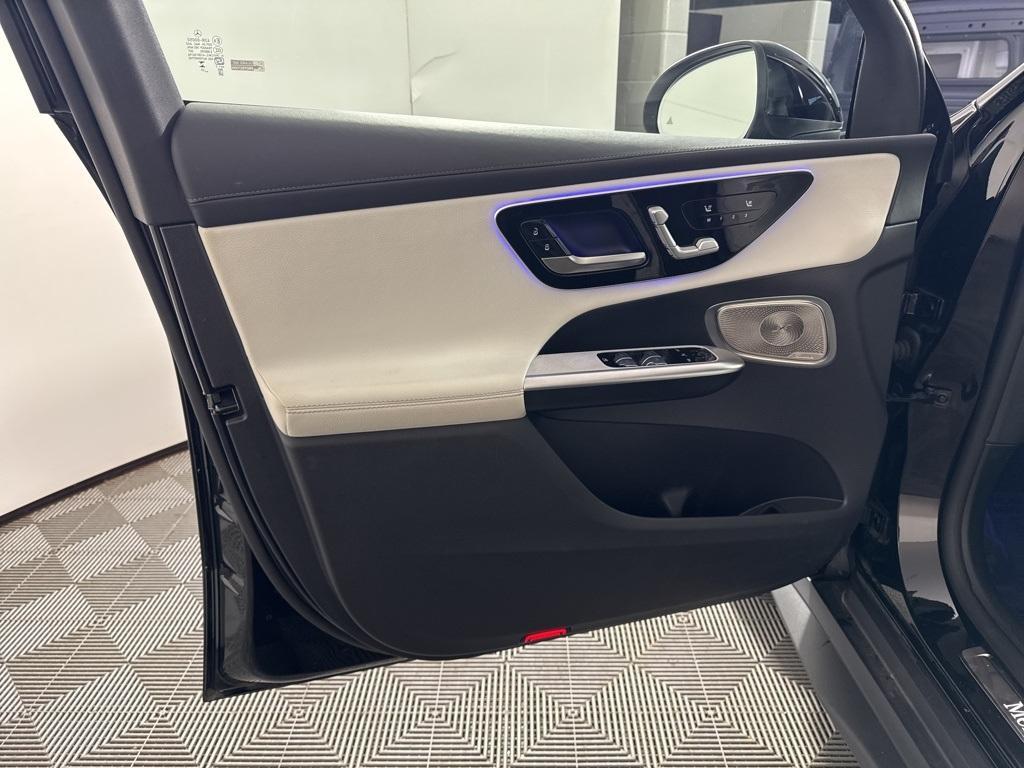 used 2023 Mercedes-Benz GLC 300 car, priced at $37,987