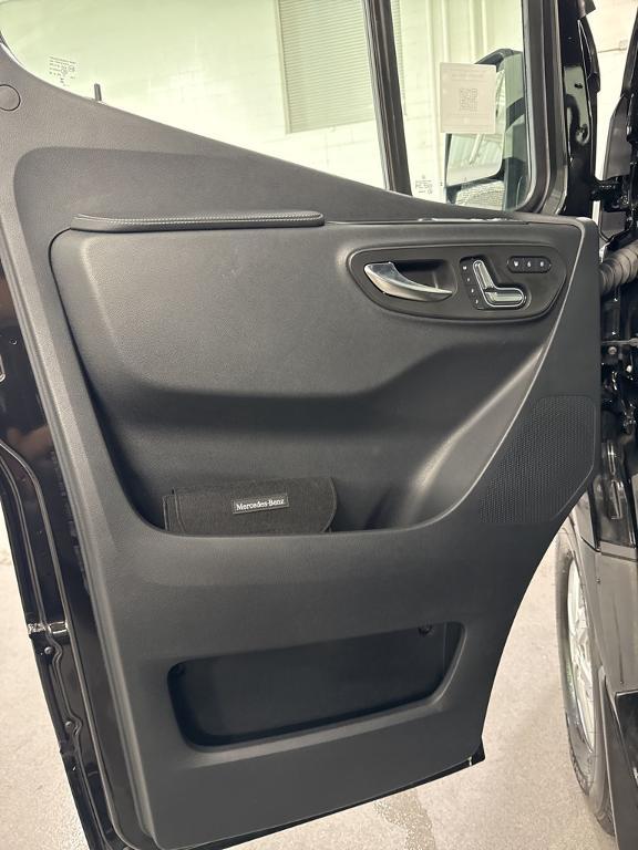 new 2025 Mercedes-Benz Sprinter 2500 car, priced at $83,810