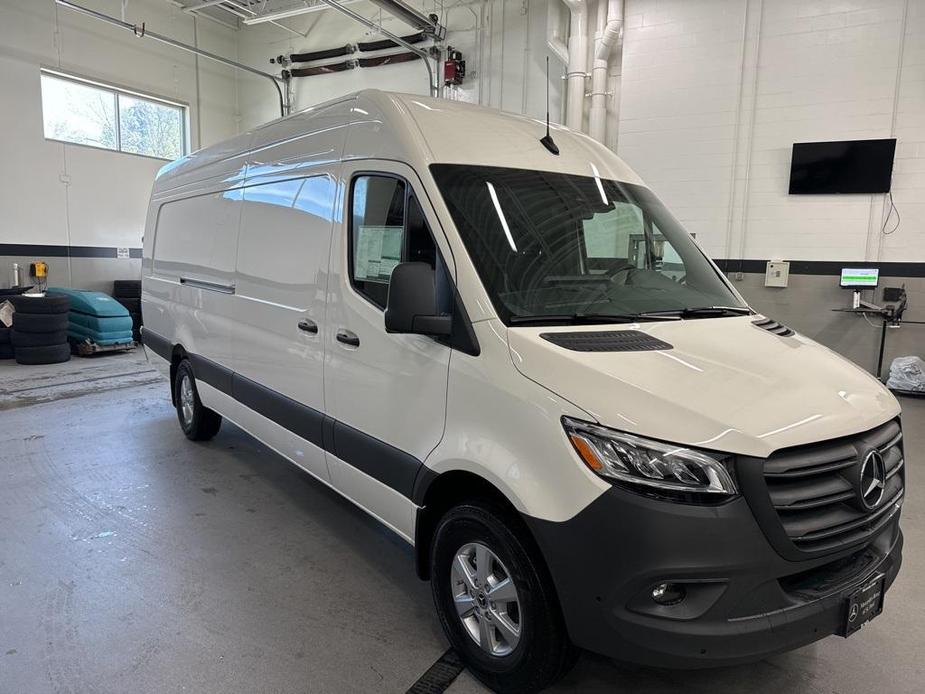 new 2024 Mercedes-Benz Sprinter 2500 car, priced at $74,944