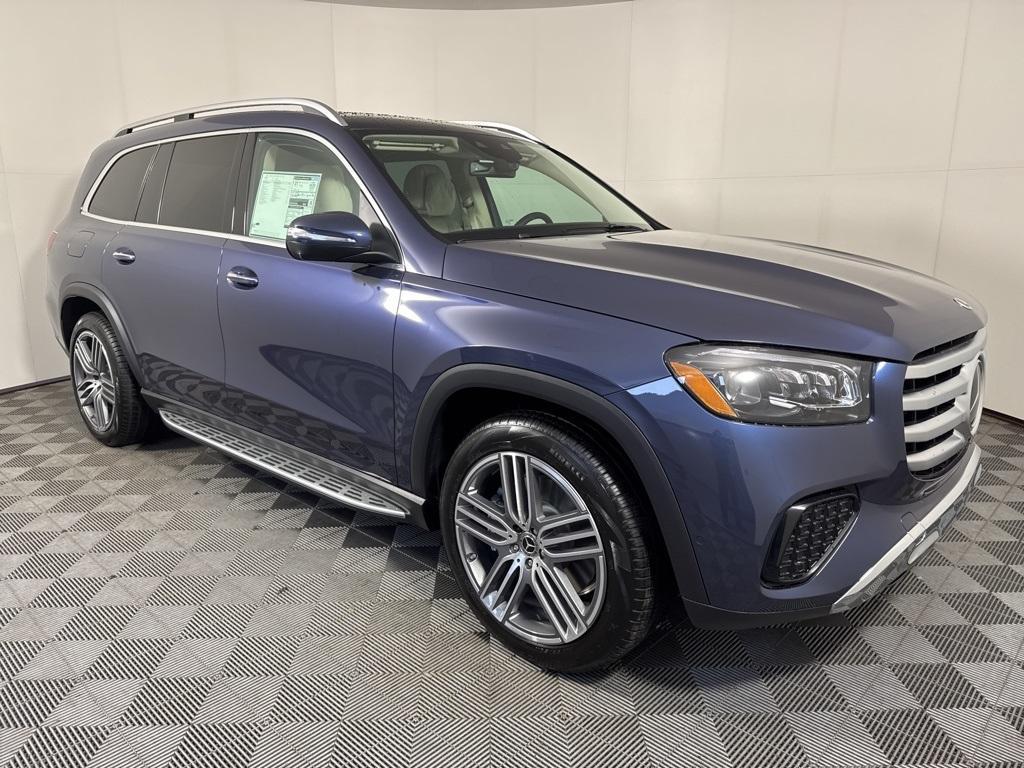 new 2026 Mercedes-Benz GLS 450 car, priced at $97,155