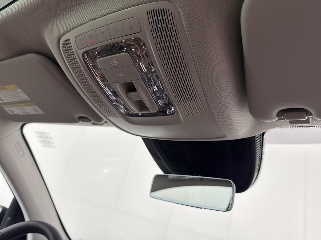 new 2026 Mercedes-Benz GLE 450 car, priced at $89,555