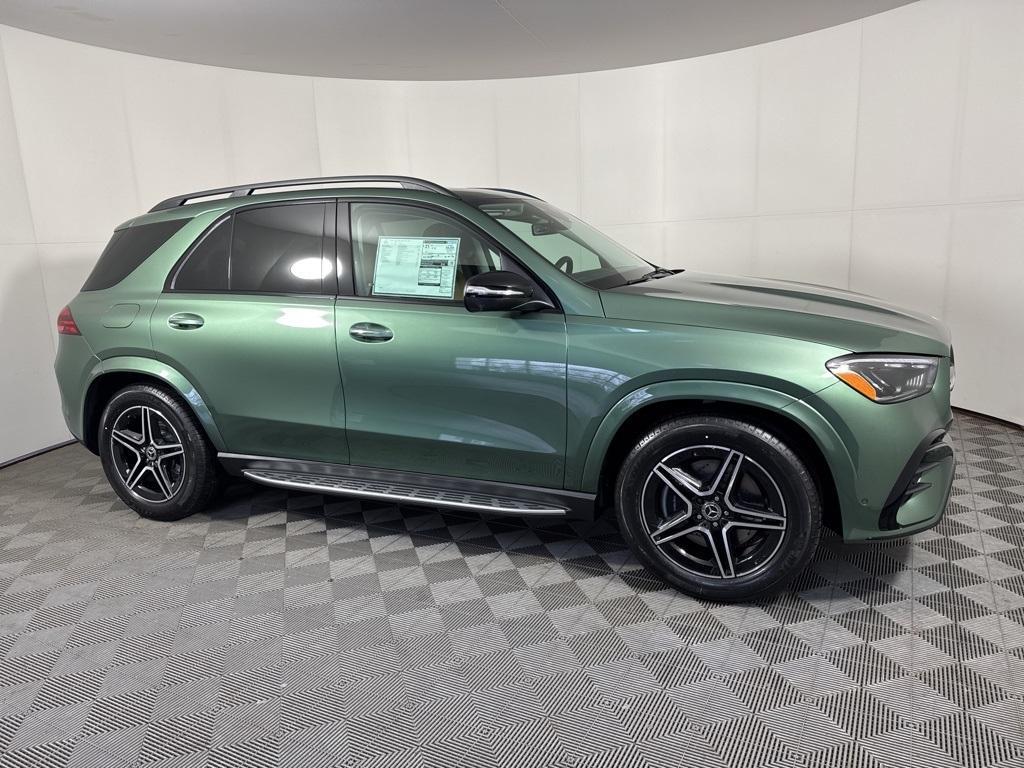 new 2026 Mercedes-Benz GLE 450 car, priced at $89,555