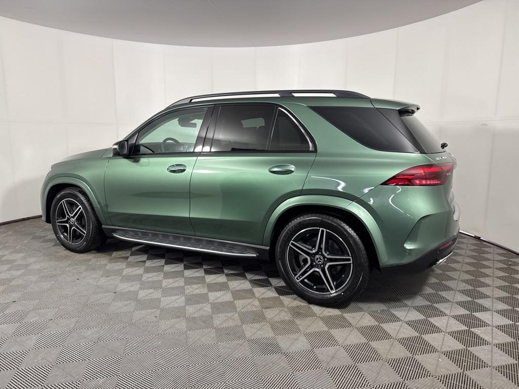 new 2026 Mercedes-Benz GLE 450 car, priced at $89,555