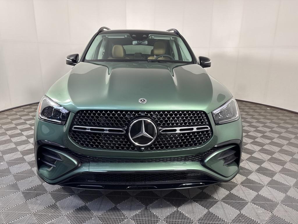 new 2026 Mercedes-Benz GLE 450 car, priced at $89,555