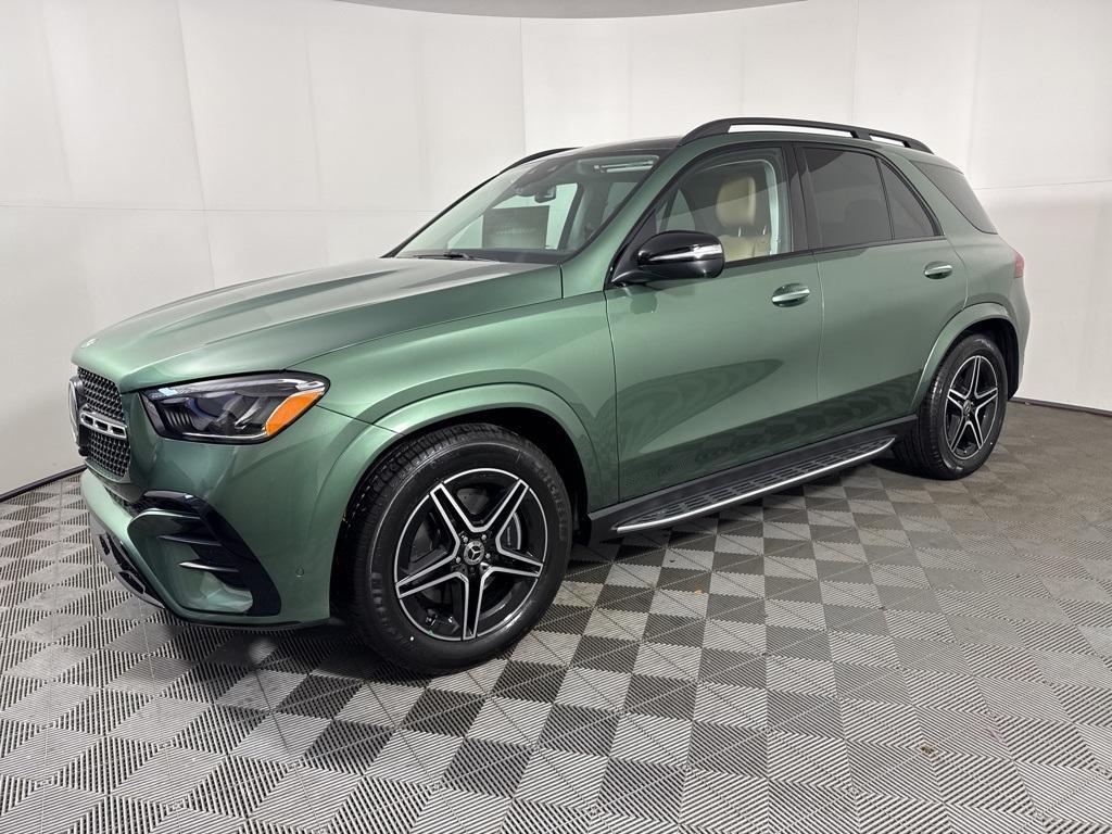 new 2026 Mercedes-Benz GLE 450 car, priced at $89,555