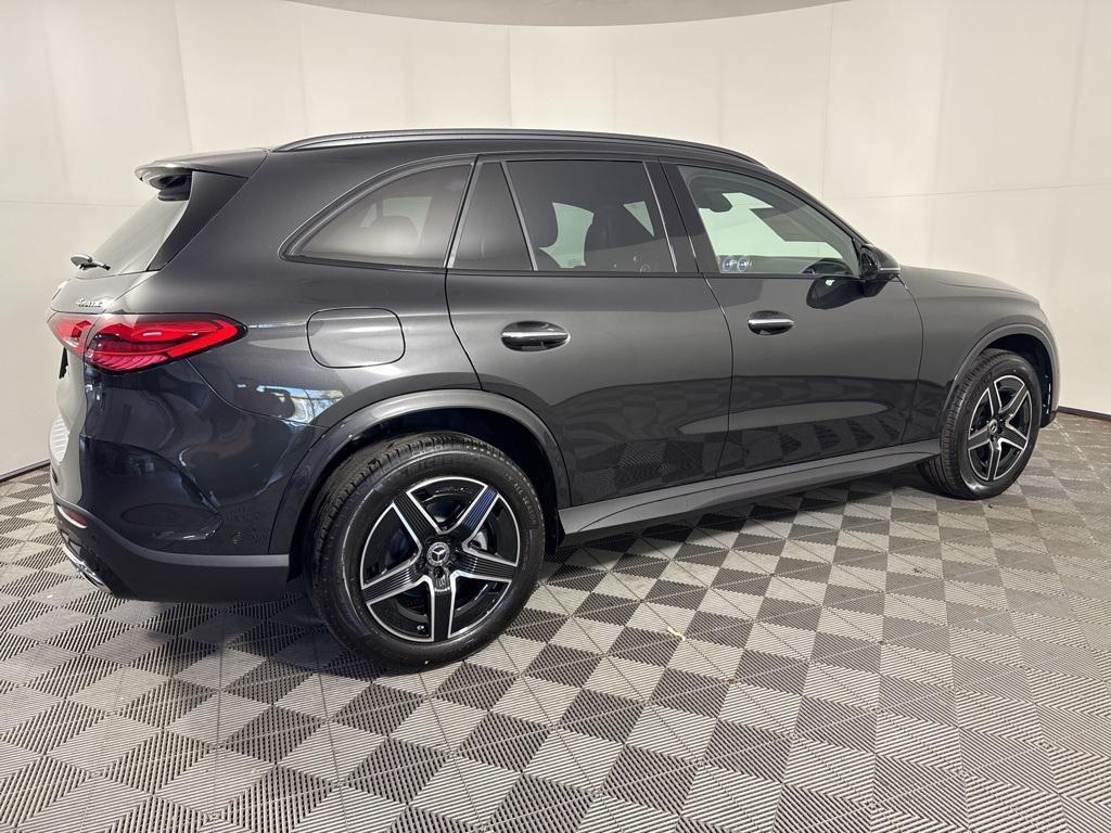 new 2026 Mercedes-Benz GLC 300 car, priced at $62,340