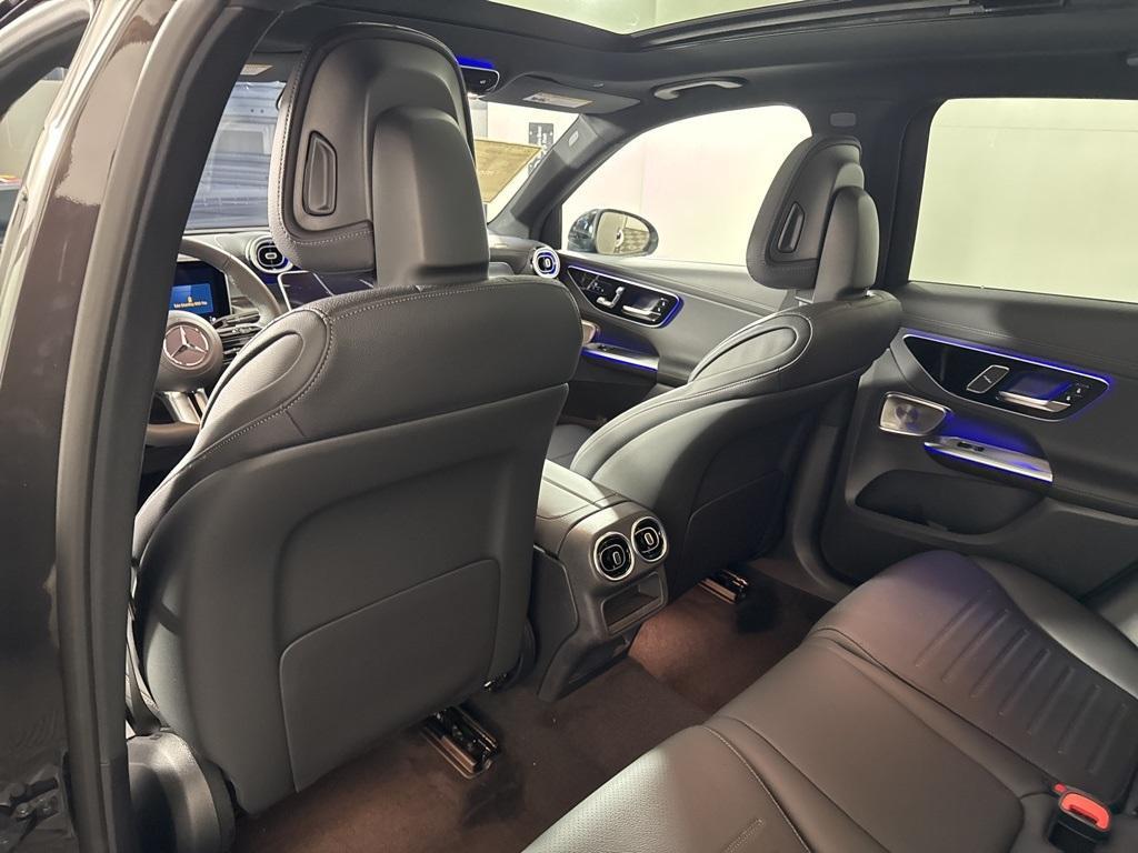 new 2026 Mercedes-Benz GLC 300 car, priced at $62,340
