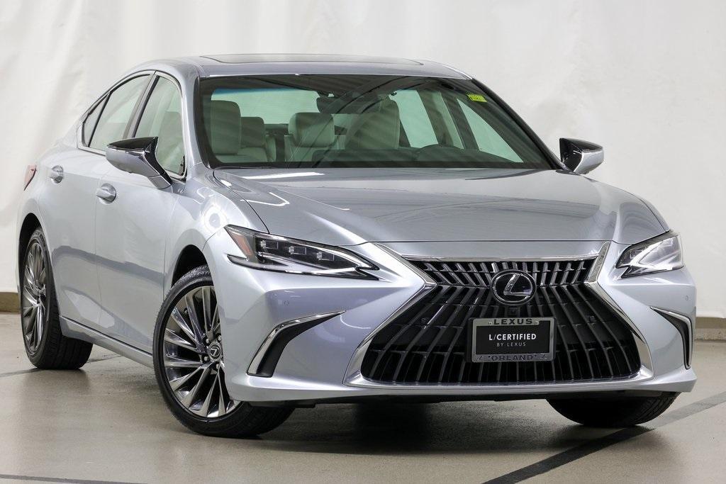 used 2024 Lexus ES 300h car, priced at $49,906