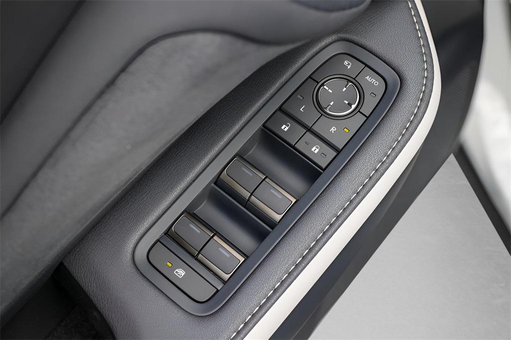 new 2025 Lexus TX 500h car, priced at $73,470