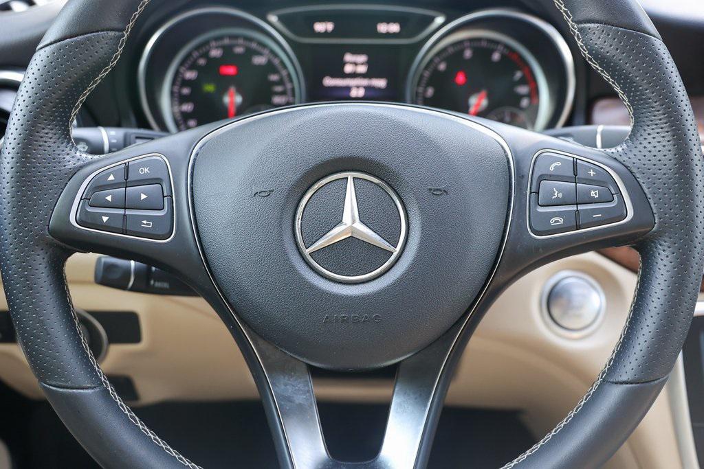 used 2020 Mercedes-Benz GLA 250 car, priced at $21,908