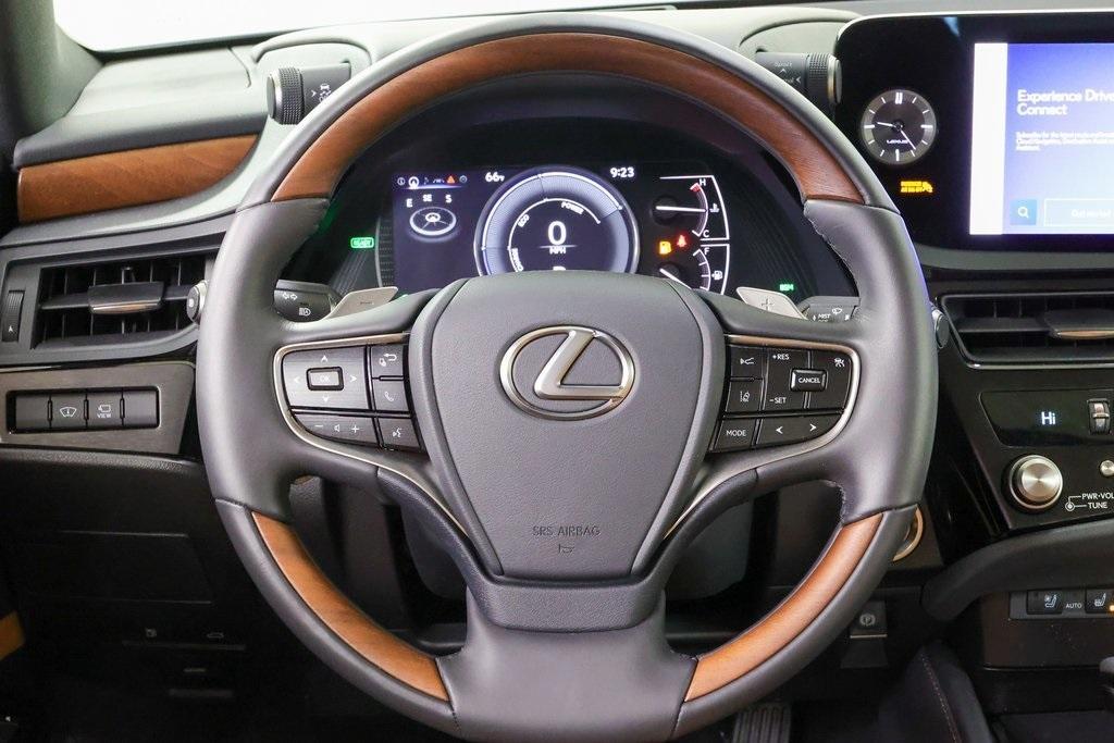 used 2024 Lexus ES 300h car, priced at $48,901