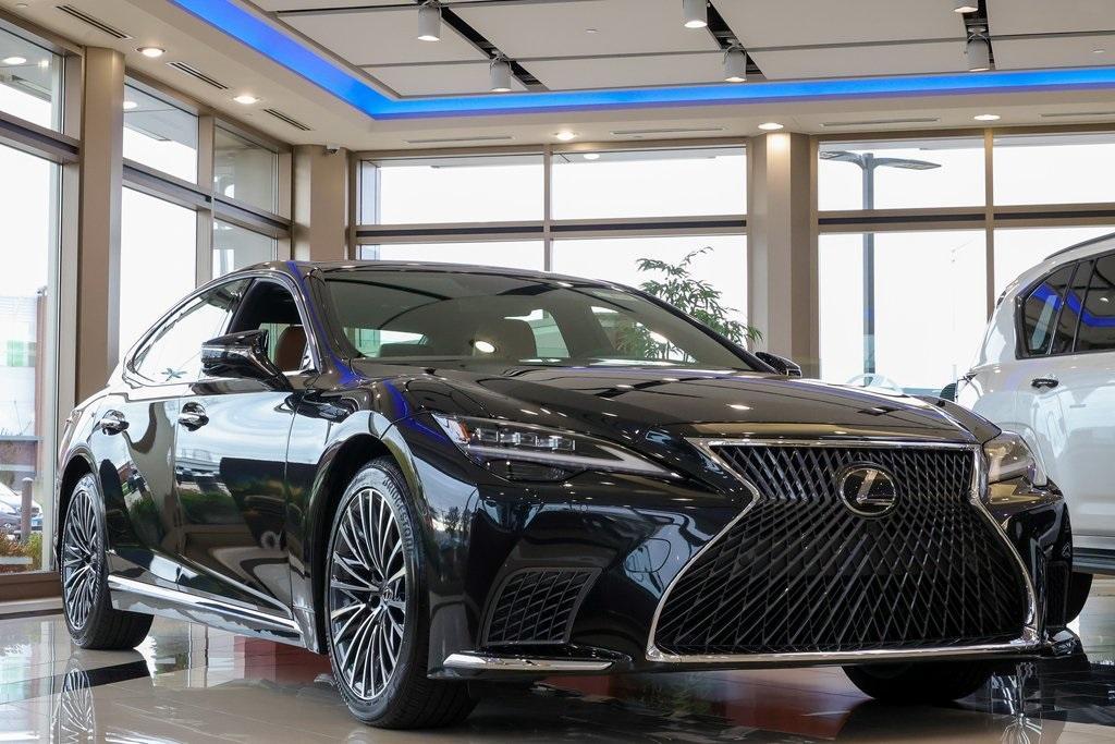 new 2024 Lexus LS 500 car, priced at $106,520