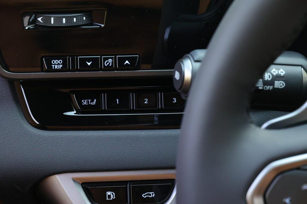 new 2025 Lexus RX 350 car, priced at $62,104
