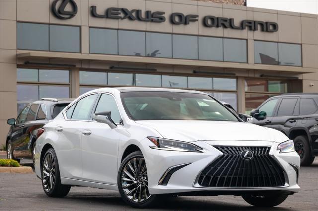 new 2025 Lexus ES 350 car, priced at $56,605