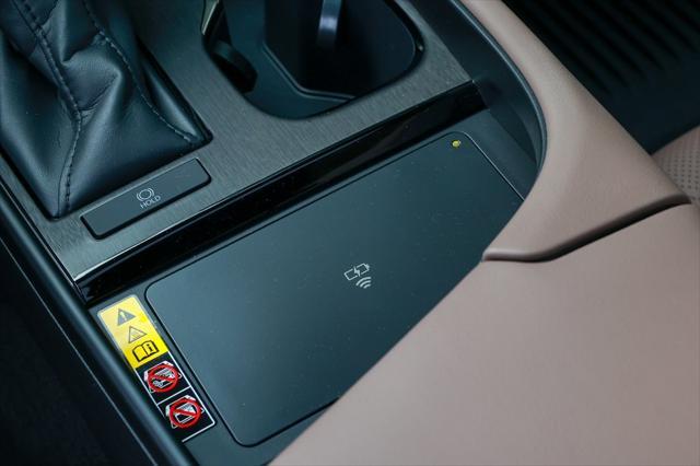 new 2025 Lexus ES 350 car, priced at $56,605