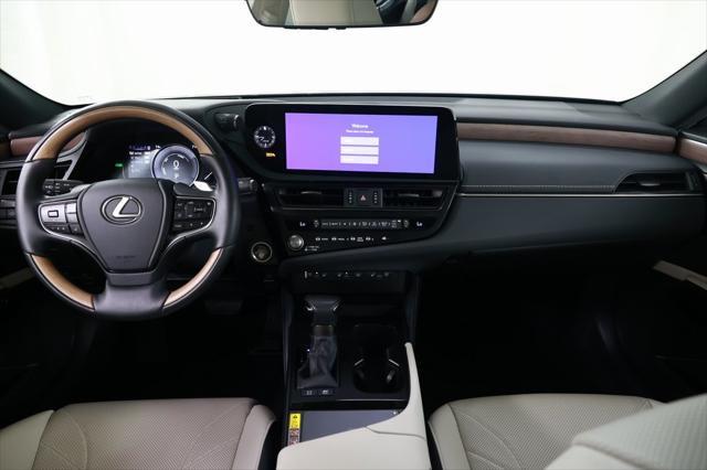 used 2025 Lexus ES 300h car, priced at $53,908