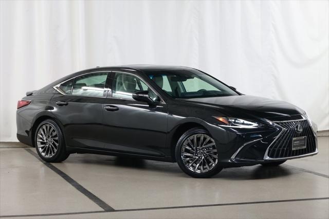 used 2025 Lexus ES 300h car, priced at $53,908