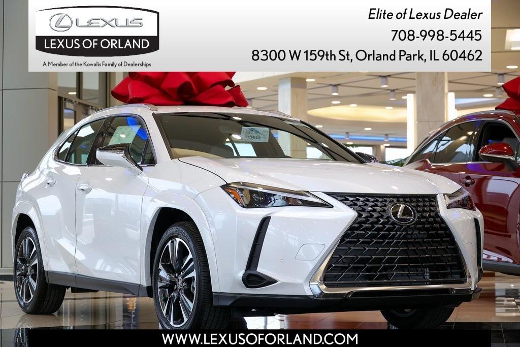 new 2025 Lexus UX 300h car, priced at $45,610