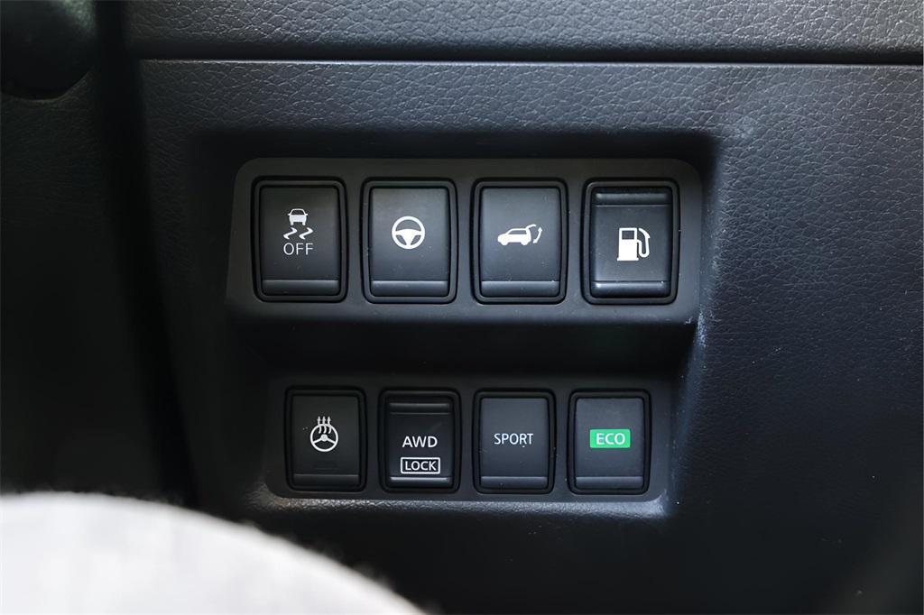 used 2019 Nissan Rogue car, priced at $18,000