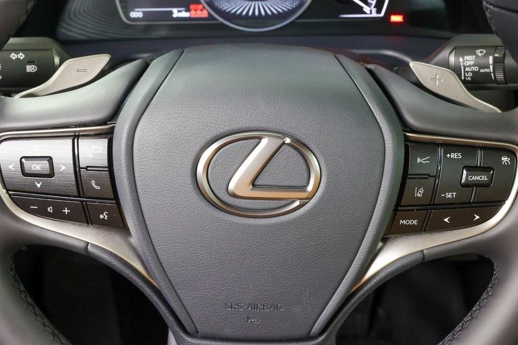 new 2025 Lexus ES 350 car, priced at $52,324