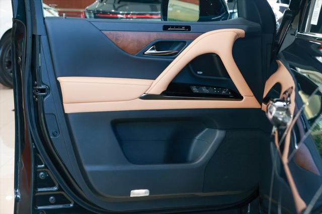 new 2025 Lexus LX 600 car, priced at $112,707