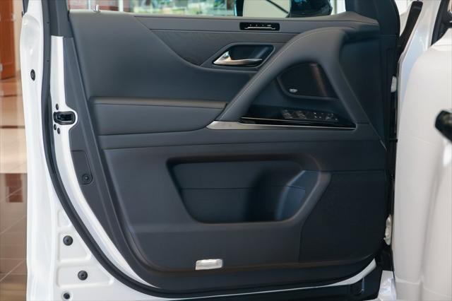 new 2025 Lexus LX 700h car, priced at $119,628