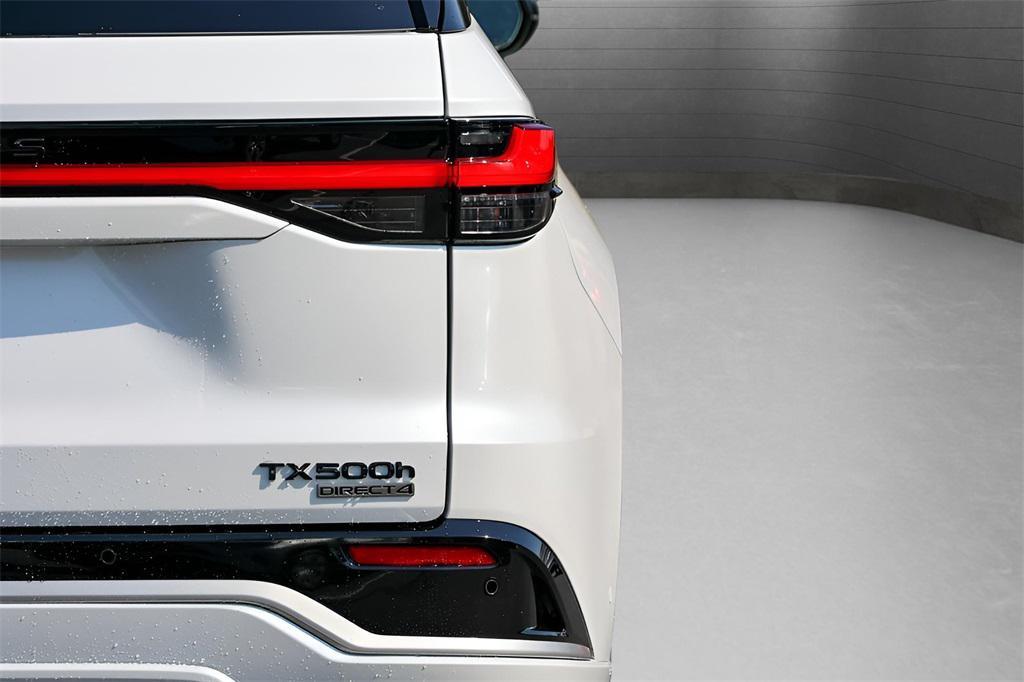 new 2026 Lexus TX 500h car, priced at $74,048