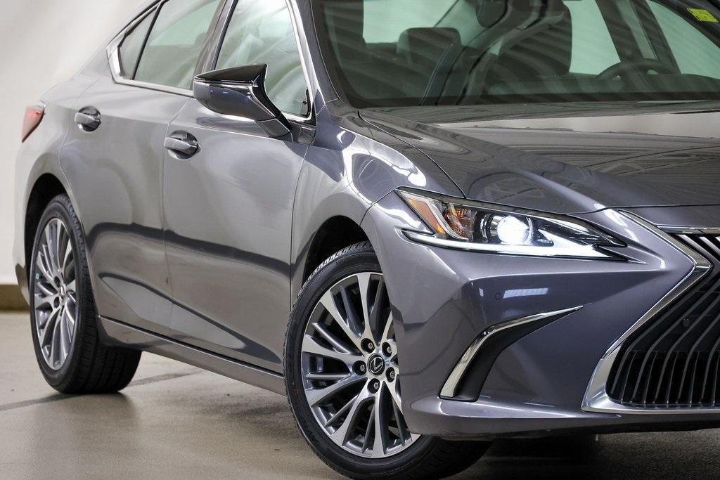 used 2021 Lexus ES 250 car, priced at $32,904