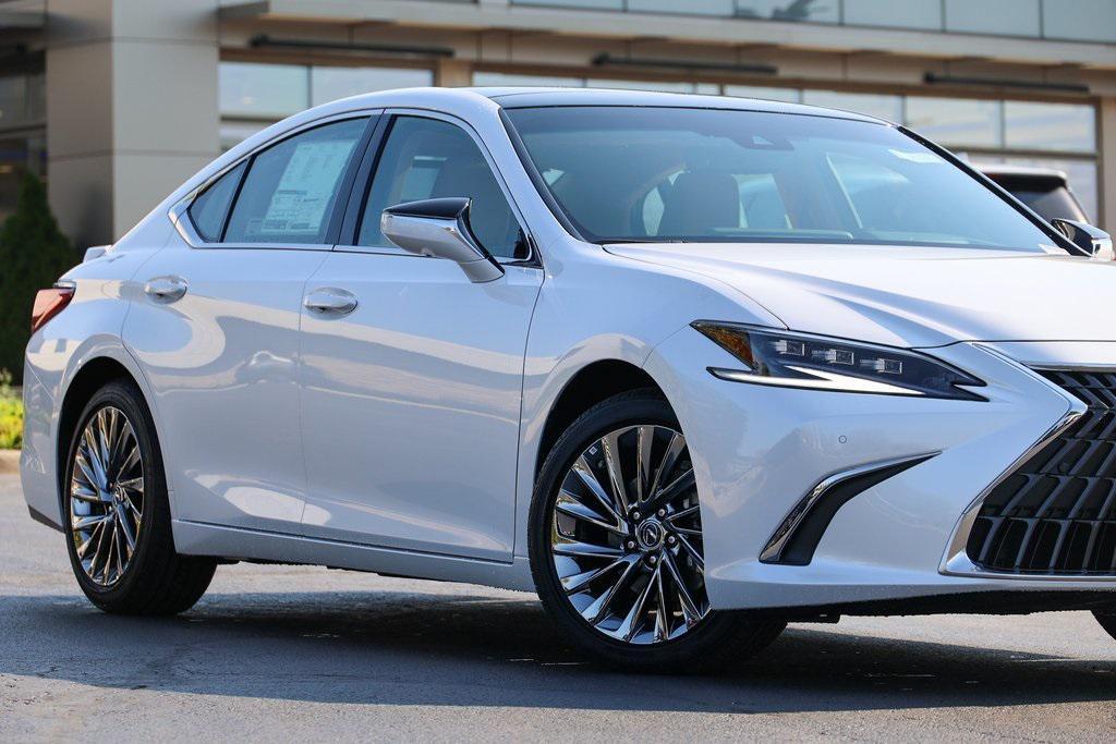 new 2025 Lexus ES 350 car, priced at $57,200