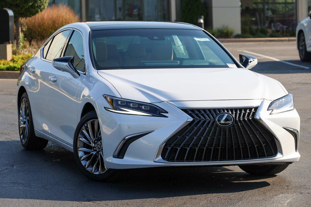 new 2025 Lexus ES 350 car, priced at $57,200