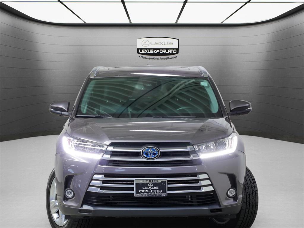 used 2019 Toyota Highlander Hybrid car, priced at $30,718