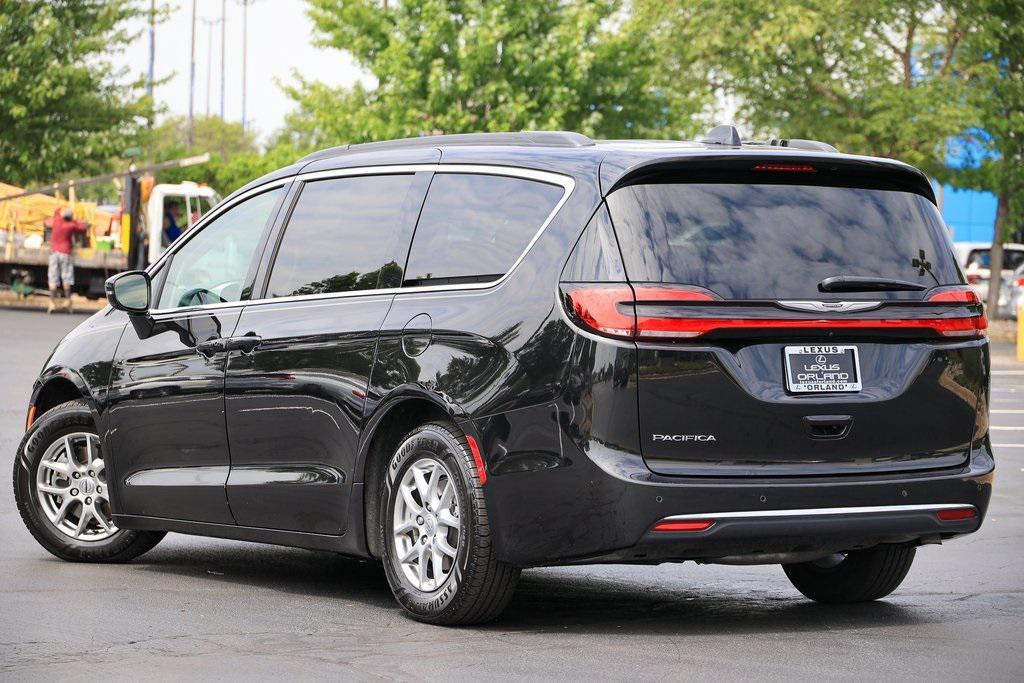 used 2021 Chrysler Pacifica car, priced at $27,306