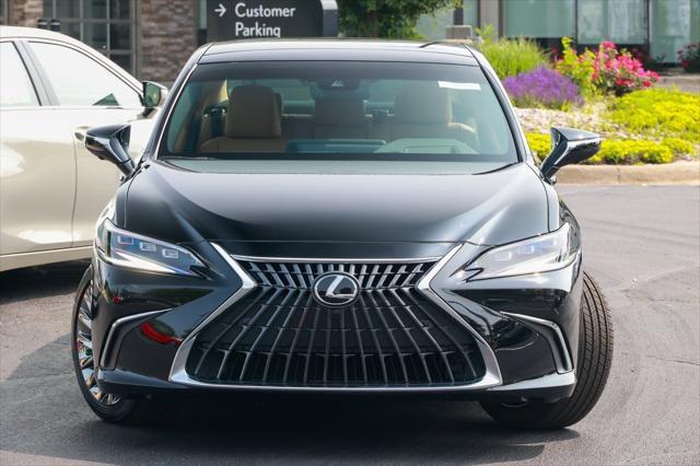 new 2025 Lexus ES 350 car, priced at $56,049