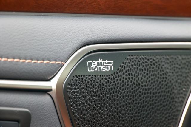 new 2025 Lexus ES 350 car, priced at $56,049