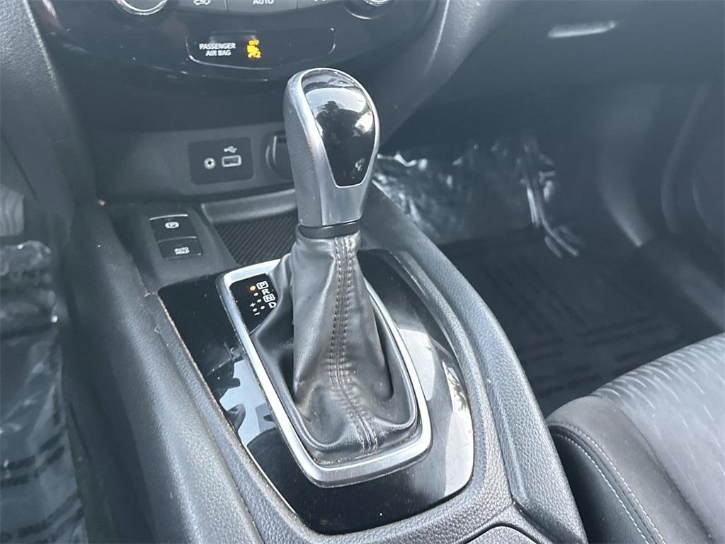used 2019 Nissan Rogue car, priced at $15,250