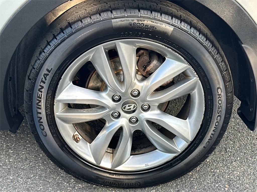 used 2013 Hyundai Santa Fe car, priced at $7,750