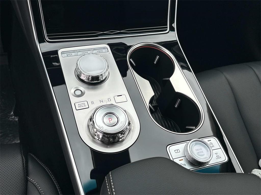 new 2025 Genesis GV80 car, priced at $57,740
