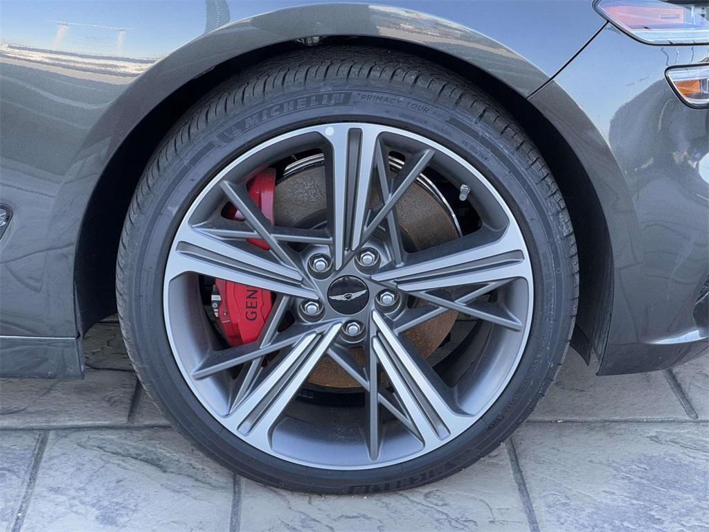 new 2025 Genesis G70 car, priced at $55,986