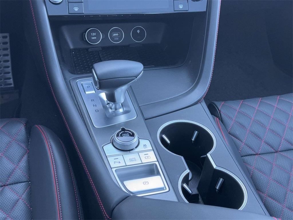 new 2025 Genesis G70 car, priced at $55,986