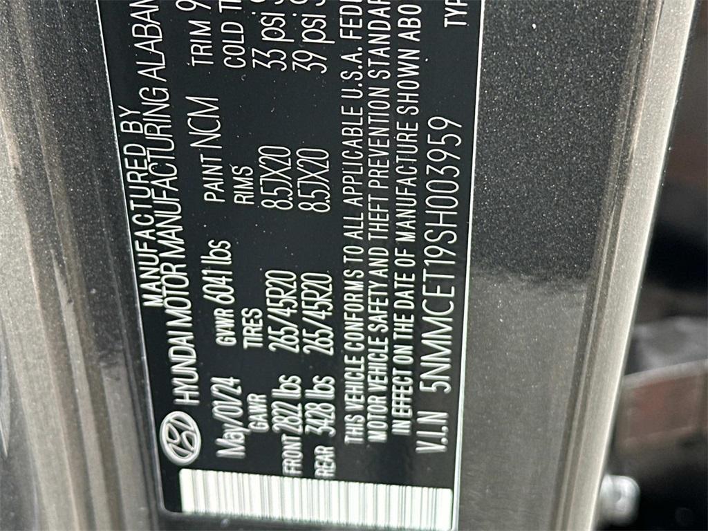 new 2025 Genesis Electrified GV70 car, priced at $76,200