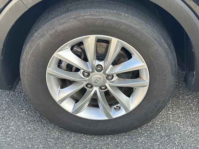 used 2016 Kia Sorento car, priced at $9,500