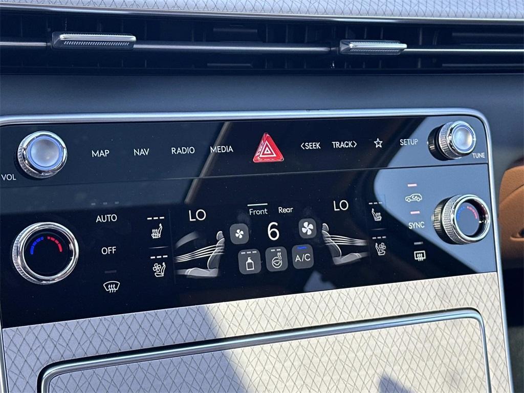 new 2026 Genesis GV80 car