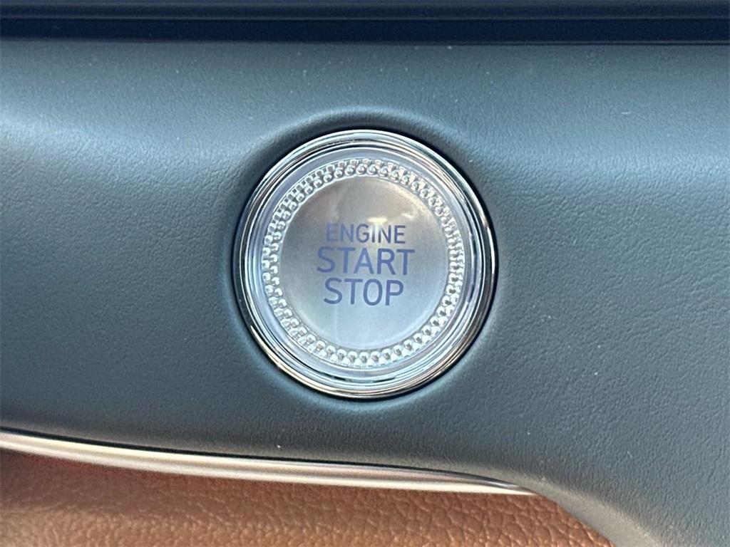 new 2026 Genesis GV80 car