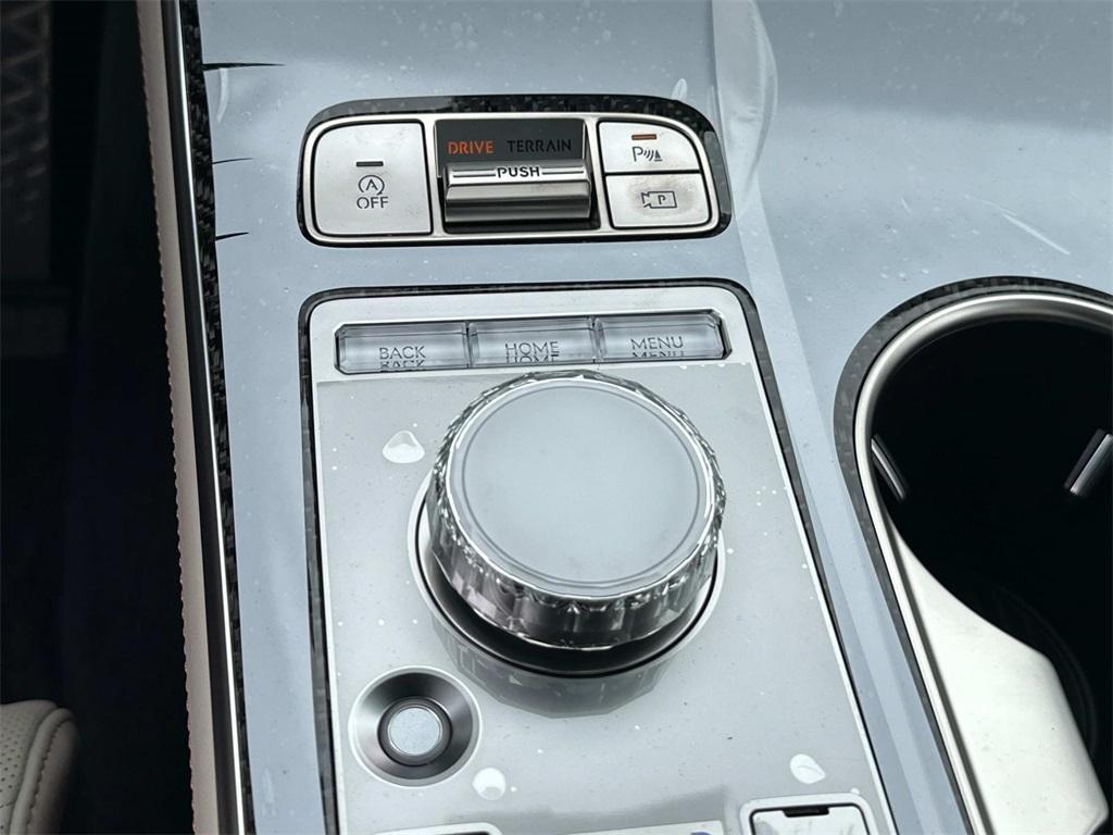 new 2026 Genesis GV70 car