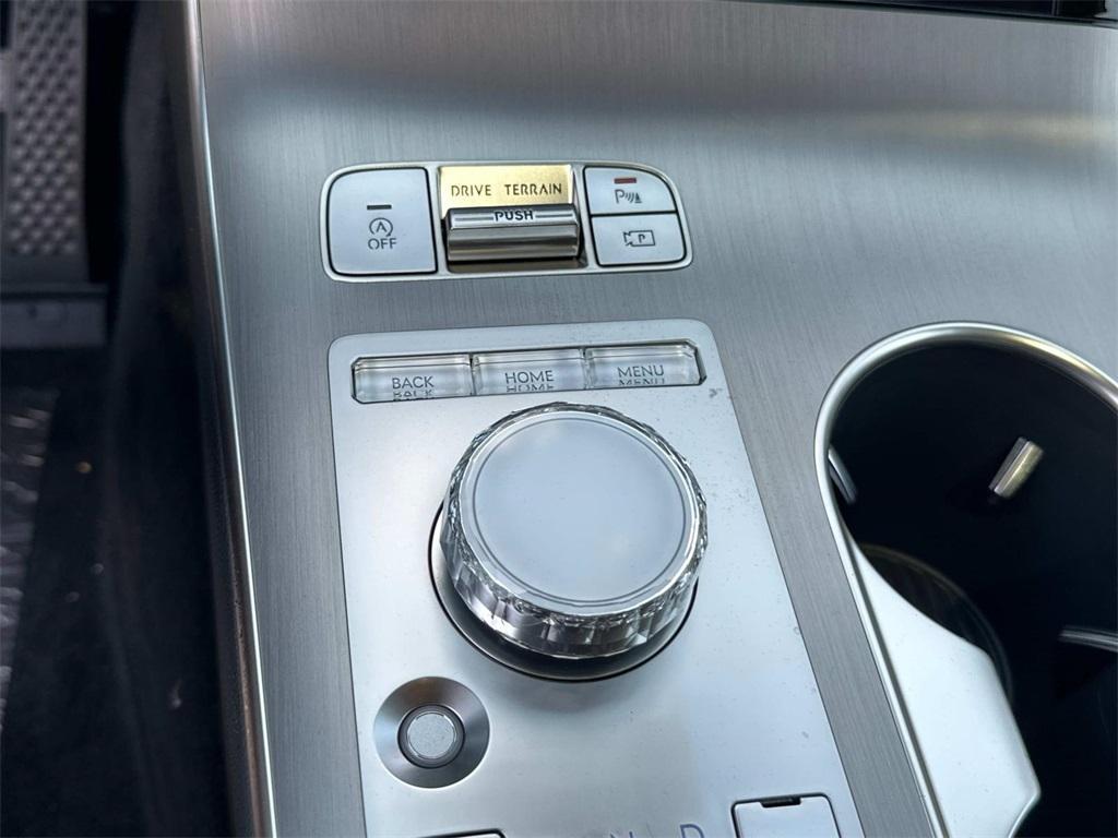 new 2026 Genesis GV70 car