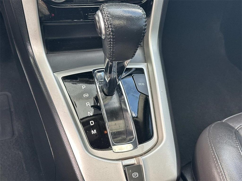 used 2014 Chevrolet Captiva Sport car, priced at $7,750