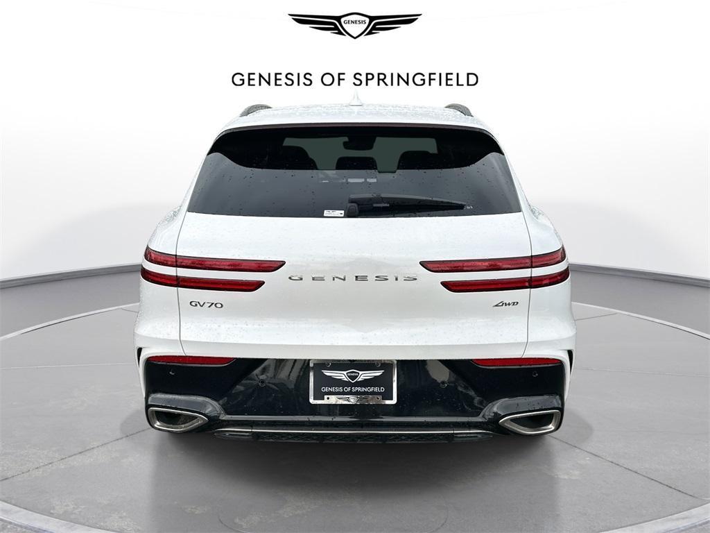 new 2026 Genesis GV70 car