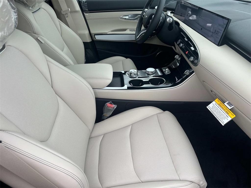 new 2026 Genesis GV70 car