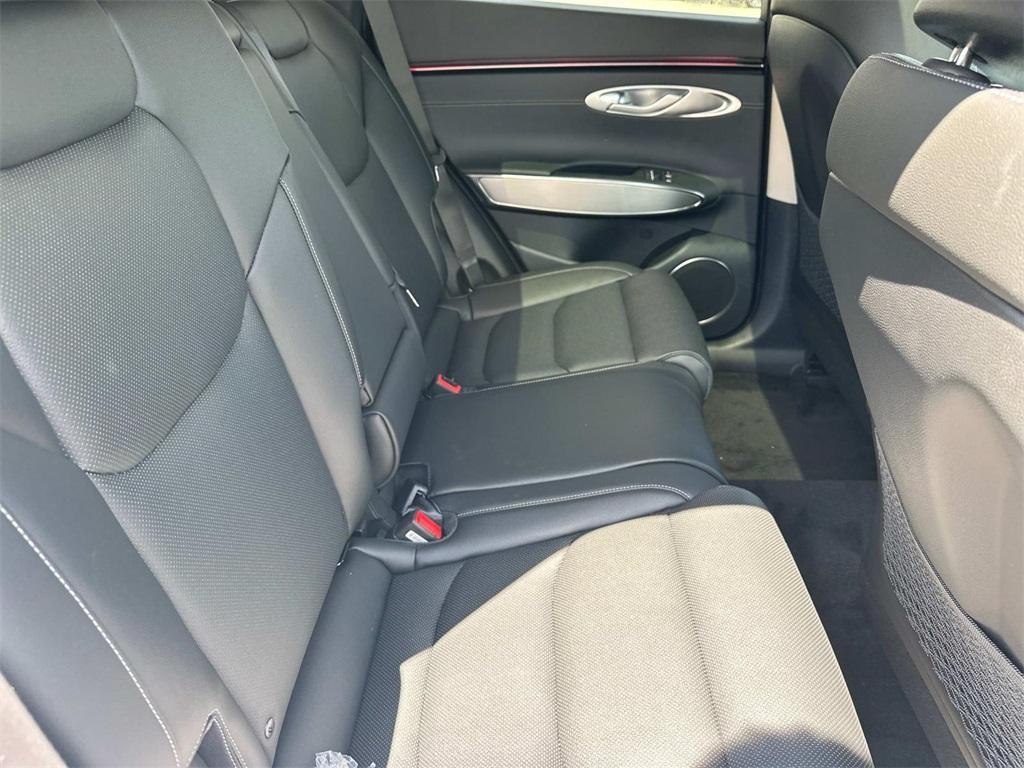new 2026 Genesis GV70 car